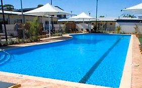 Broadwater Mariner Resort